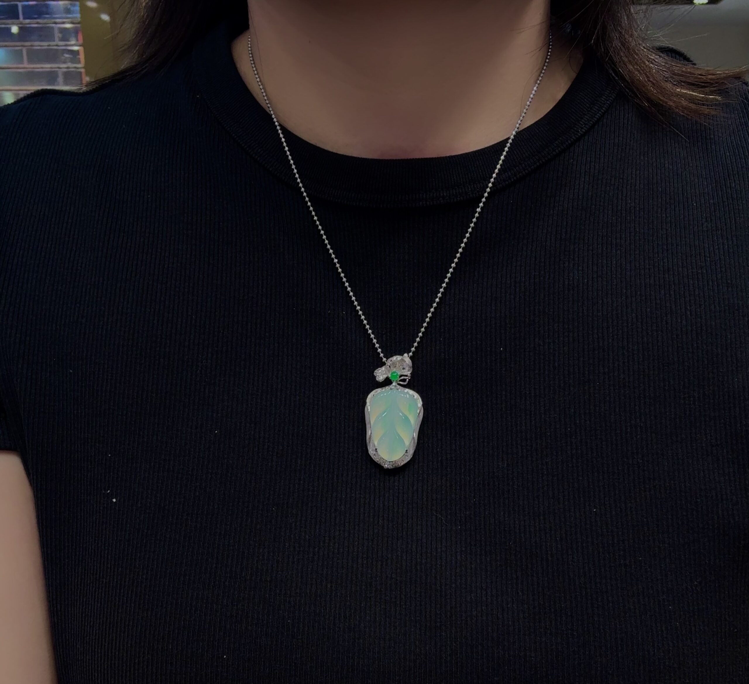 天然緬料翡翠起光金絲綠葉子吊墜 - 图片 7