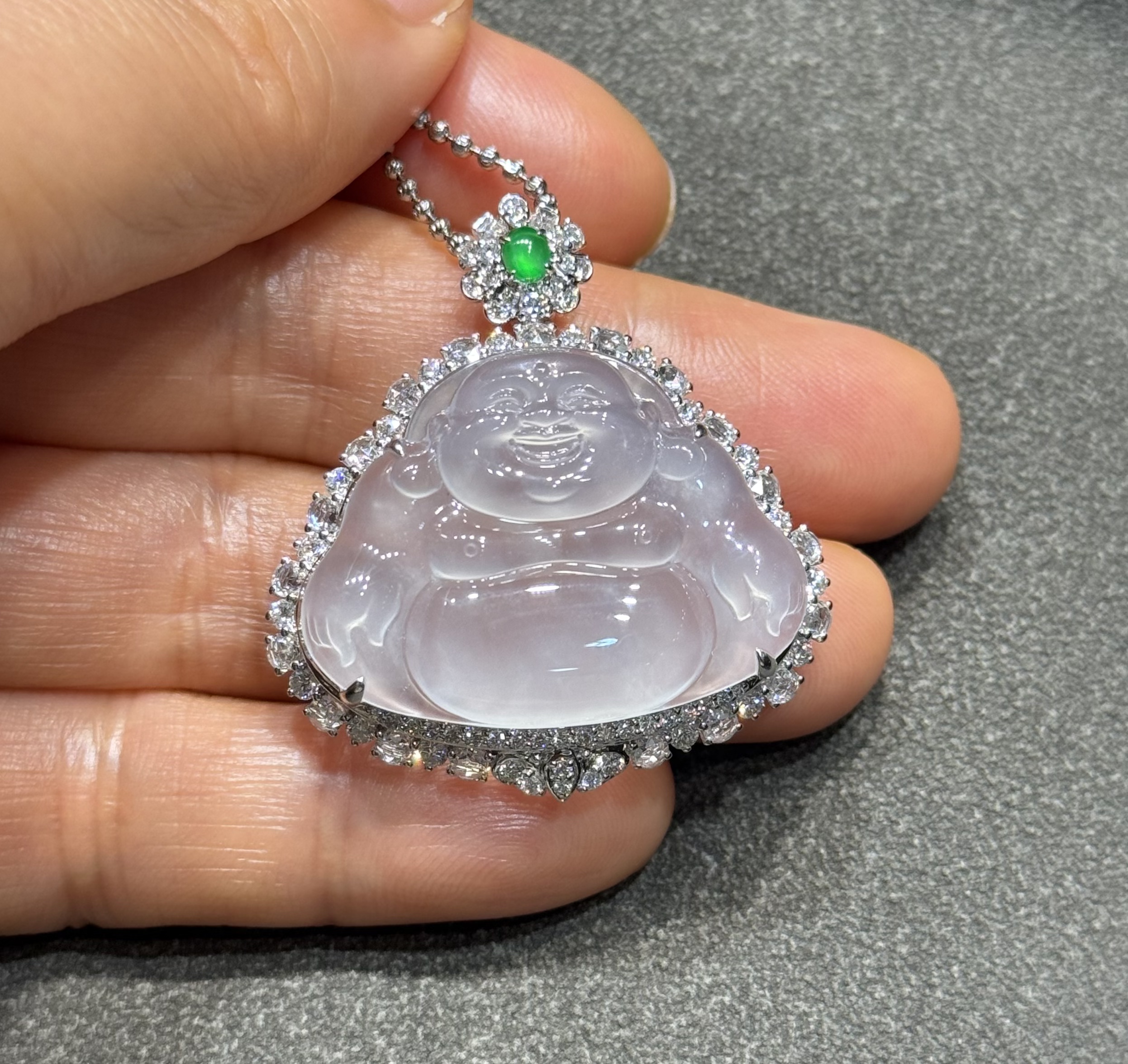 天然緬料老坑高冰種純白底色翡翠大佛公 - 图片 3