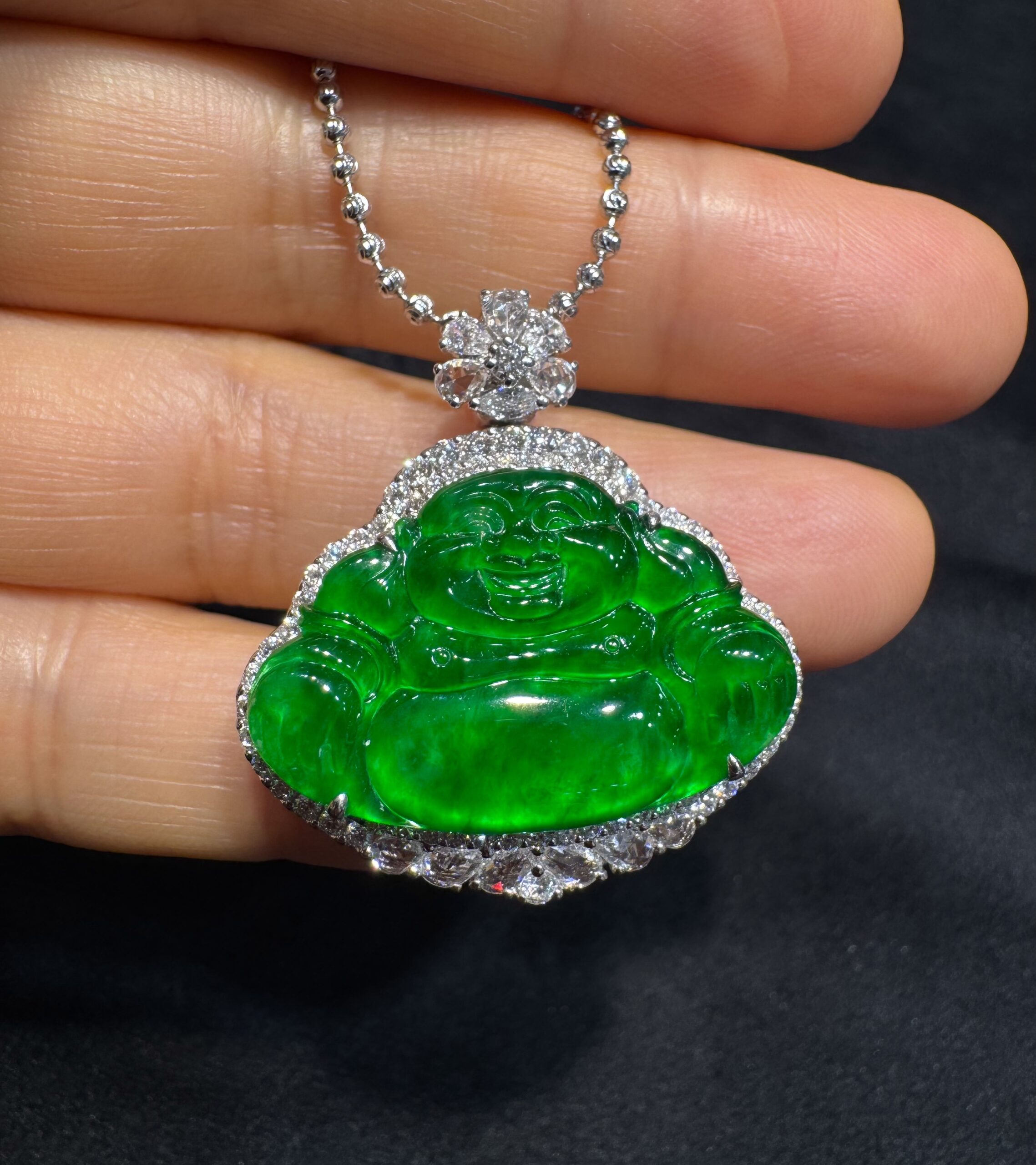 天然緬料老坑冰種辣綠翡翠佛公 - 图片 2