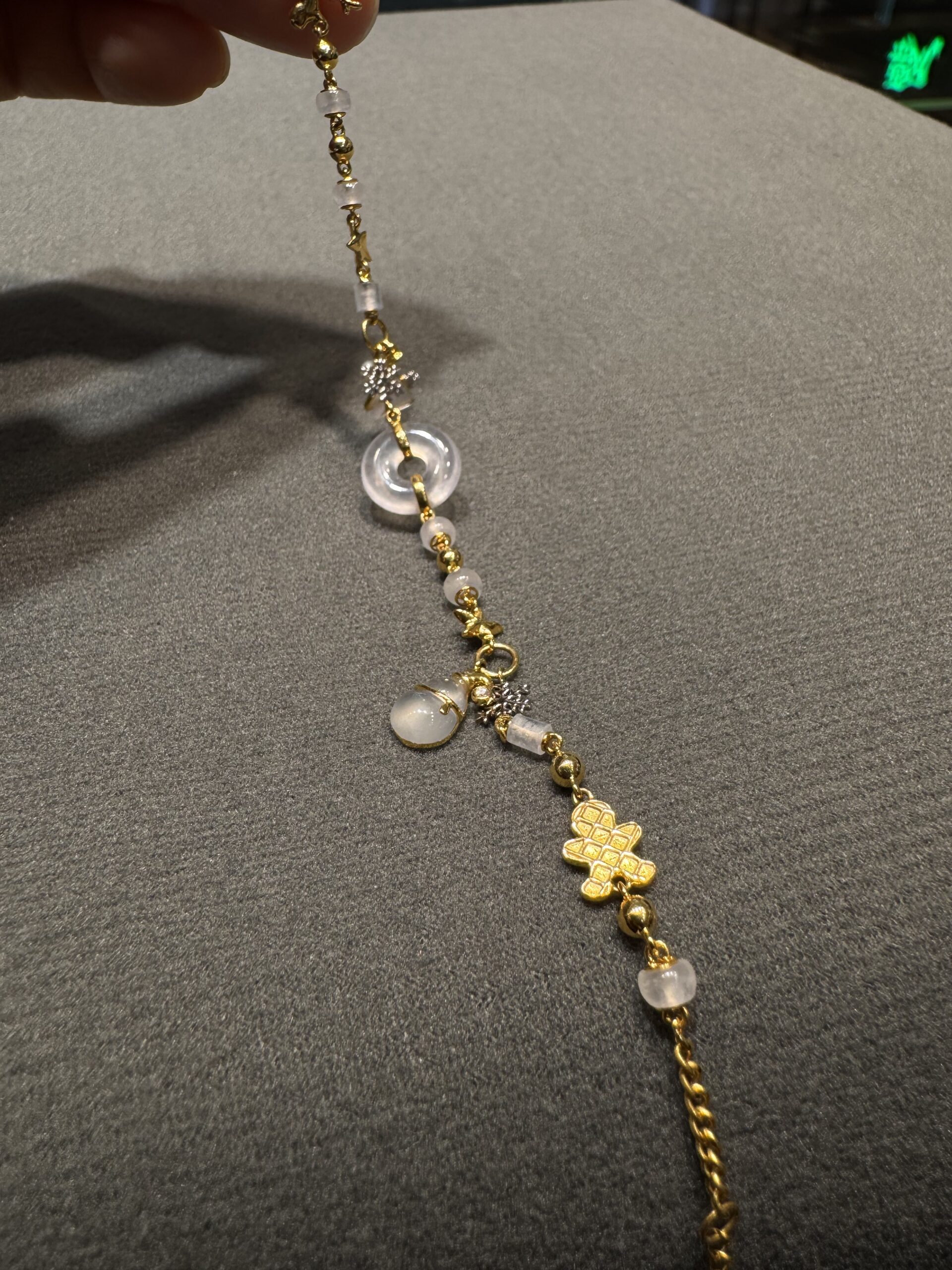 天然緬料老坑高冰種翡翠設計款時尚手鏈