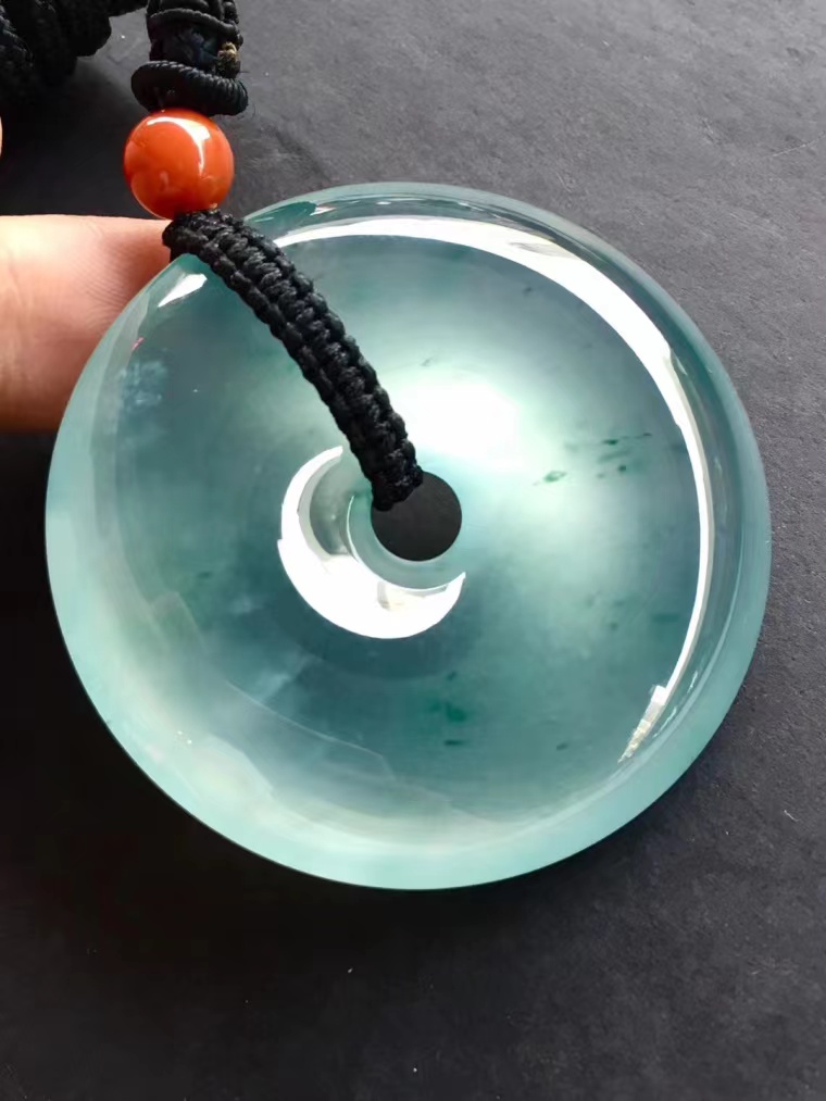 翡翠正確的鑒定手法