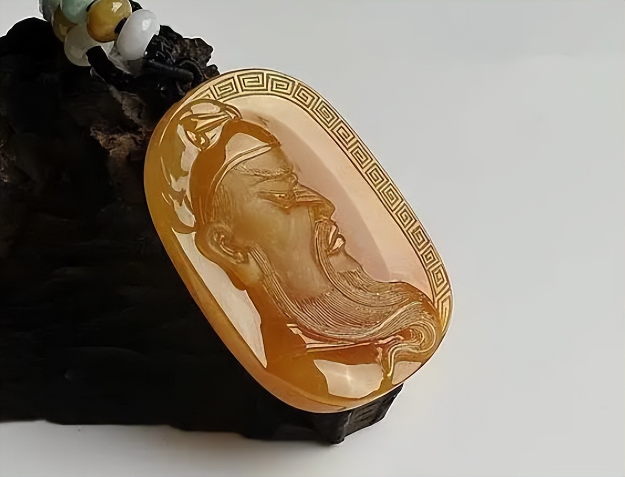 適合生意人佩戴的幾種翡翠,看看你喜歡哪種?