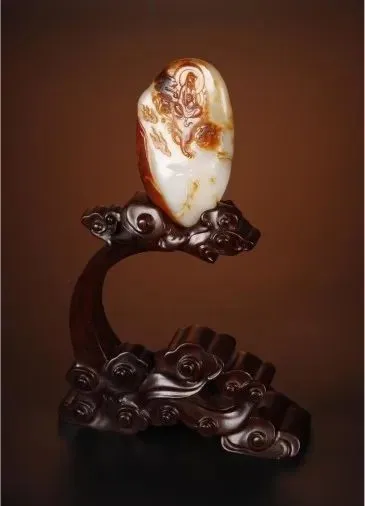 和田玉佛像為什麼總是半閉眼? 背後大有玄機