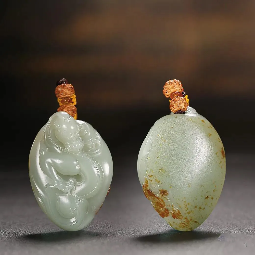 和田玉知識:青玉和青白玉有哪些值得關注的地方?