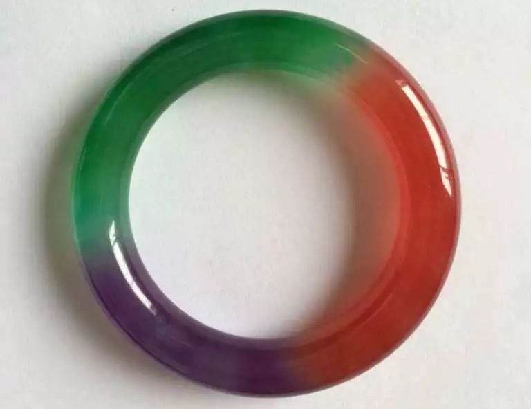 科普帖—鑑定天然翡翠的幾種方法